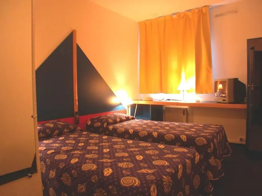 **  Hotel Stars Arcueil Aulnay-sous-Bois France